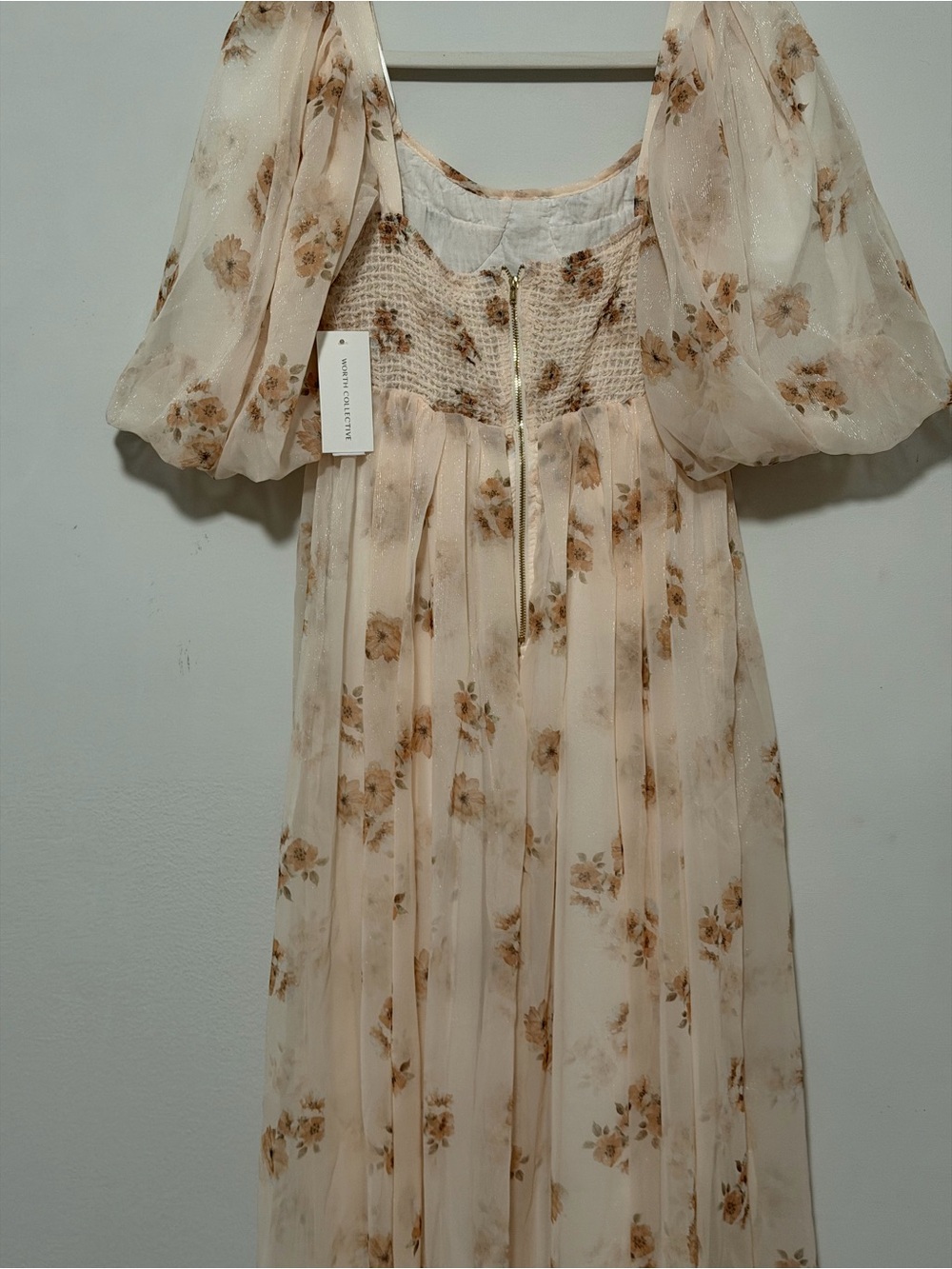 Coquette Worth Cream Floral Puff-Sleeve Maxi Dress NWT - Picture 6 of 8
